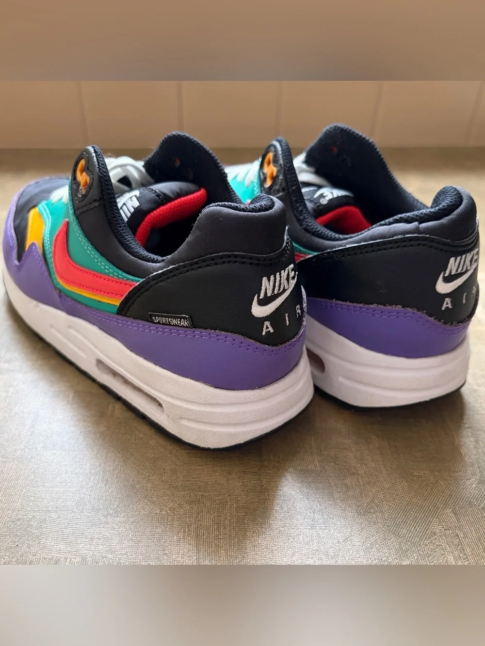 Nike air max